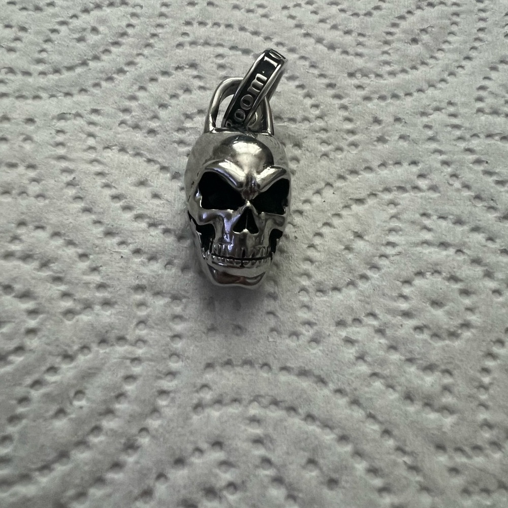 Silver Skull Pendant